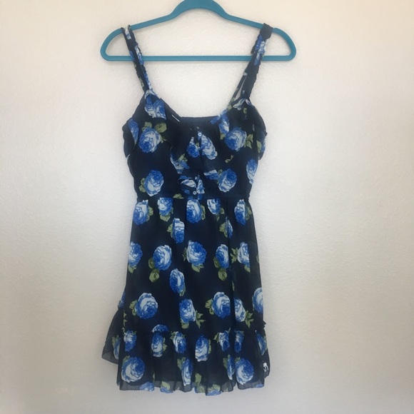 Abercrombie & Fitch Dresses & Skirts - A&F Floral Summer Dress Size Small